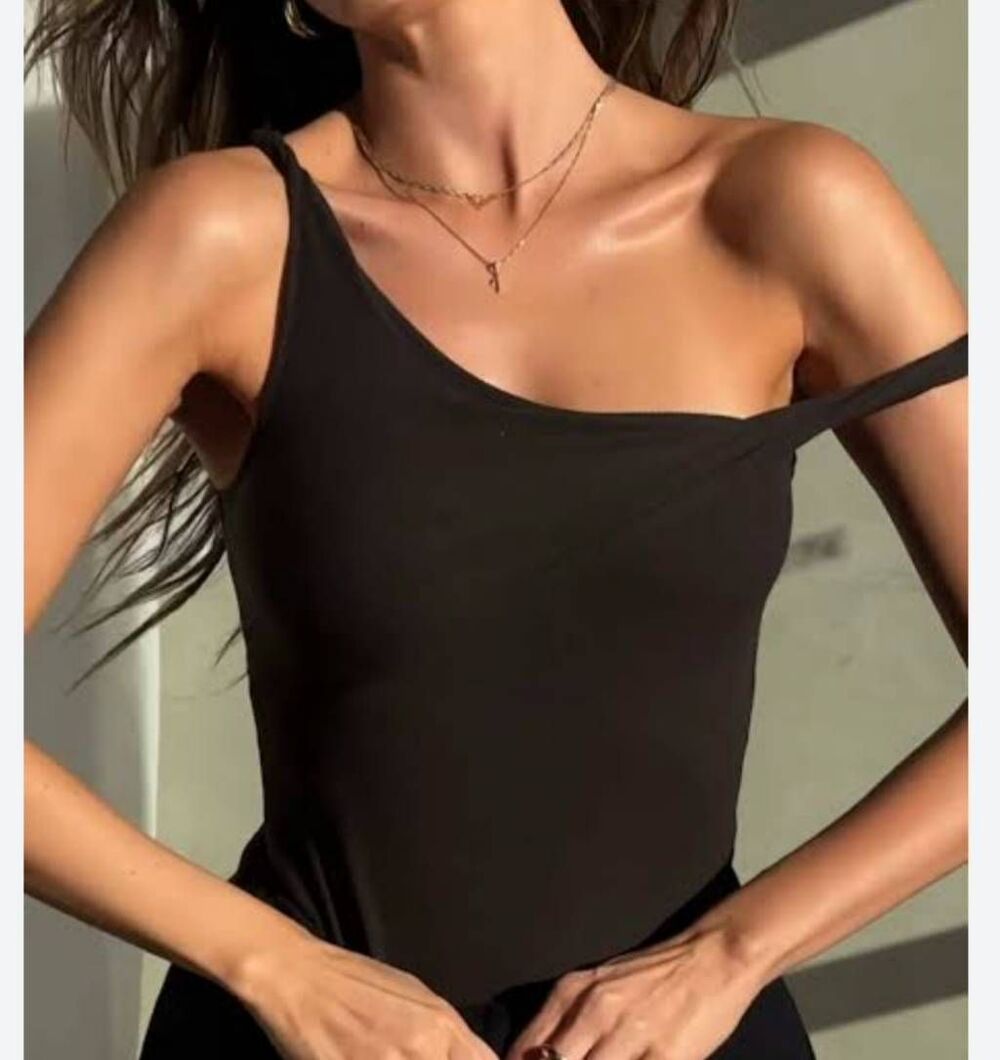 Joah Brown Off Shoulder Twist Tank Black Ribbed Sz Small - Picture 1 of 5